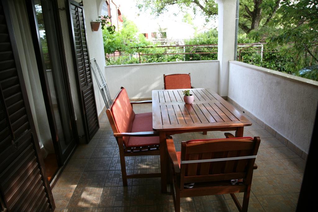 Nada Apartments Porec Ruang foto