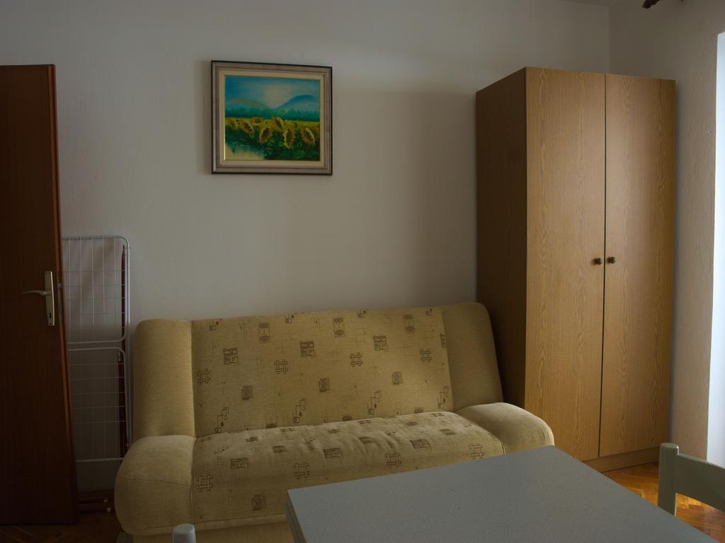 Nada Apartments Porec Bagian luar foto
