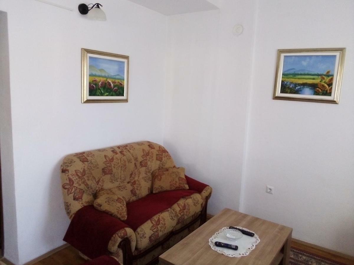 Nada Apartments Porec Bagian luar foto